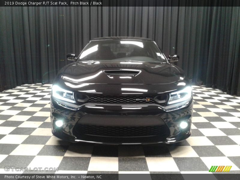 Pitch Black / Black 2019 Dodge Charger R/T Scat Pack