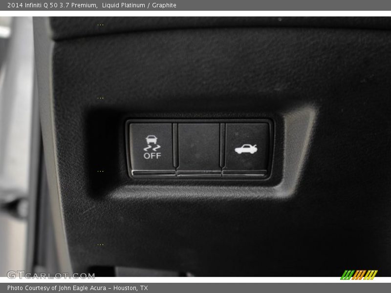 Liquid Platinum / Graphite 2014 Infiniti Q 50 3.7 Premium