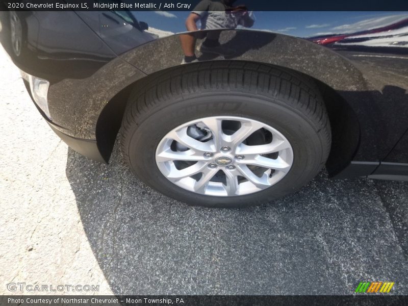 Midnight Blue Metallic / Ash Gray 2020 Chevrolet Equinox LS