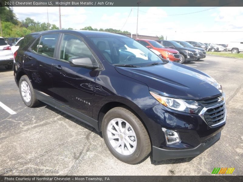 Front 3/4 View of 2020 Equinox LS