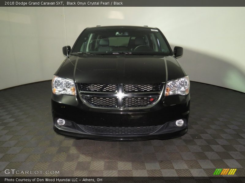 Black Onyx Crystal Pearl / Black 2018 Dodge Grand Caravan SXT