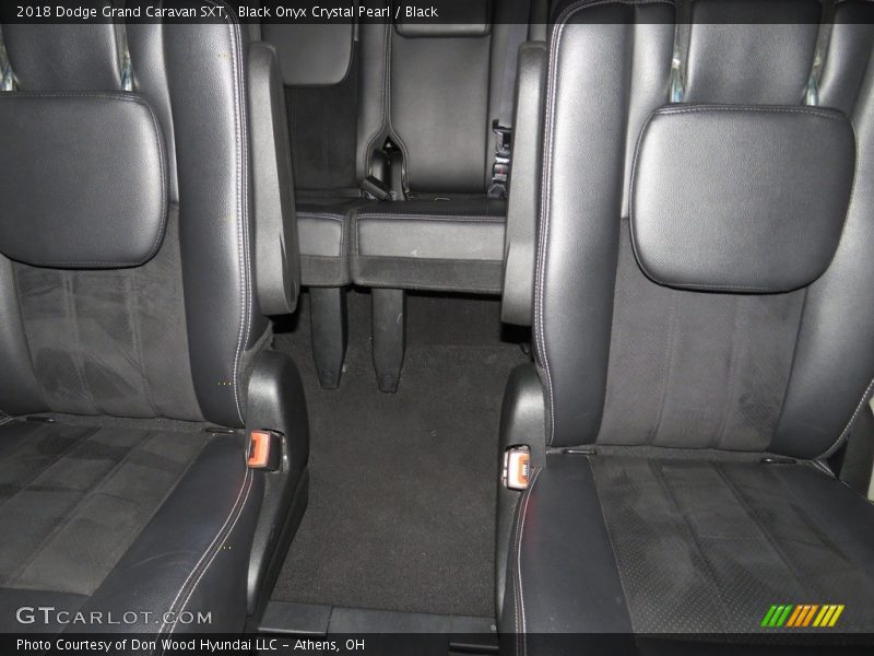 Black Onyx Crystal Pearl / Black 2018 Dodge Grand Caravan SXT