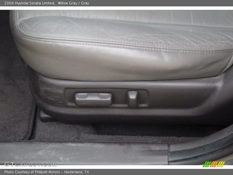 Willow Gray / Gray 2009 Hyundai Sonata Limited