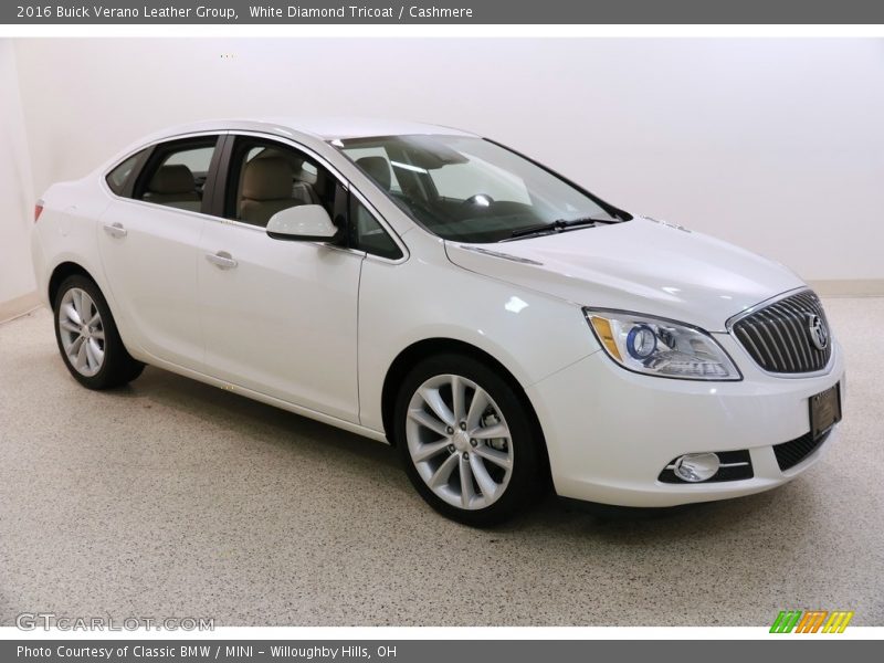 White Diamond Tricoat / Cashmere 2016 Buick Verano Leather Group