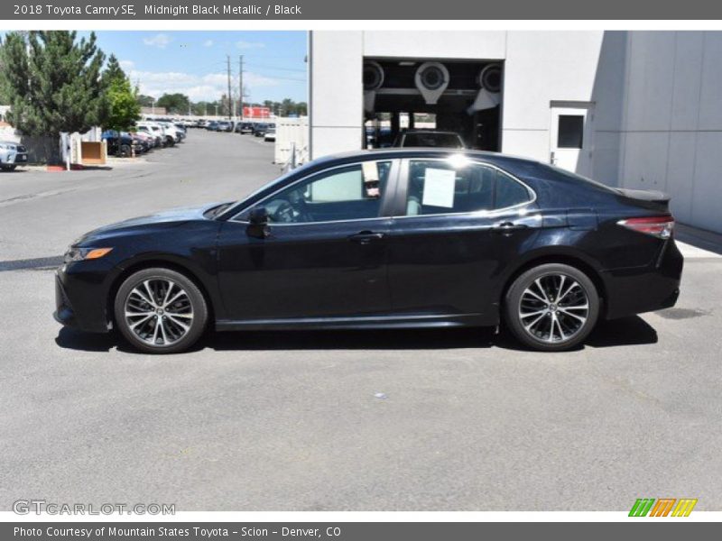 Midnight Black Metallic / Black 2018 Toyota Camry SE