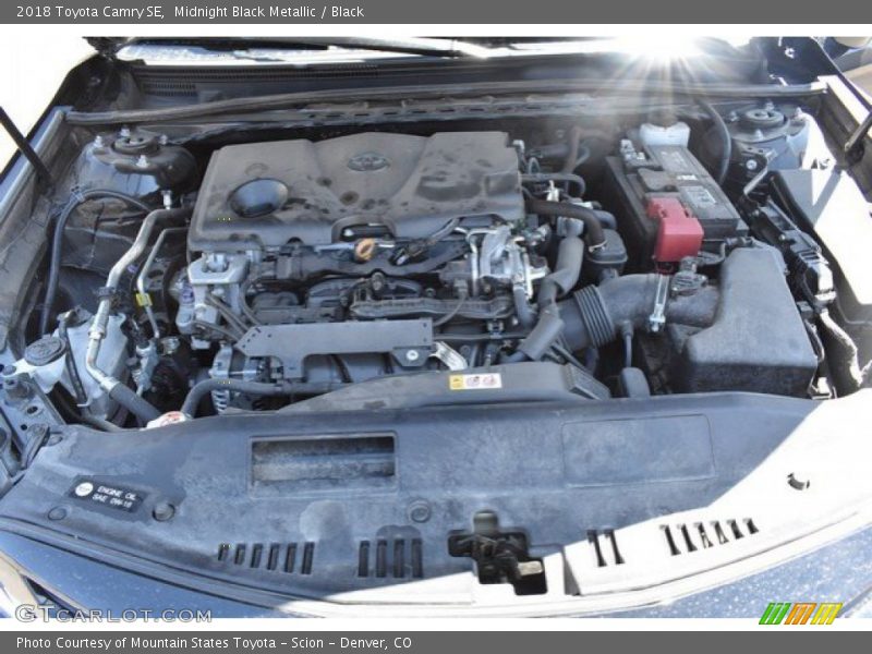 Midnight Black Metallic / Black 2018 Toyota Camry SE