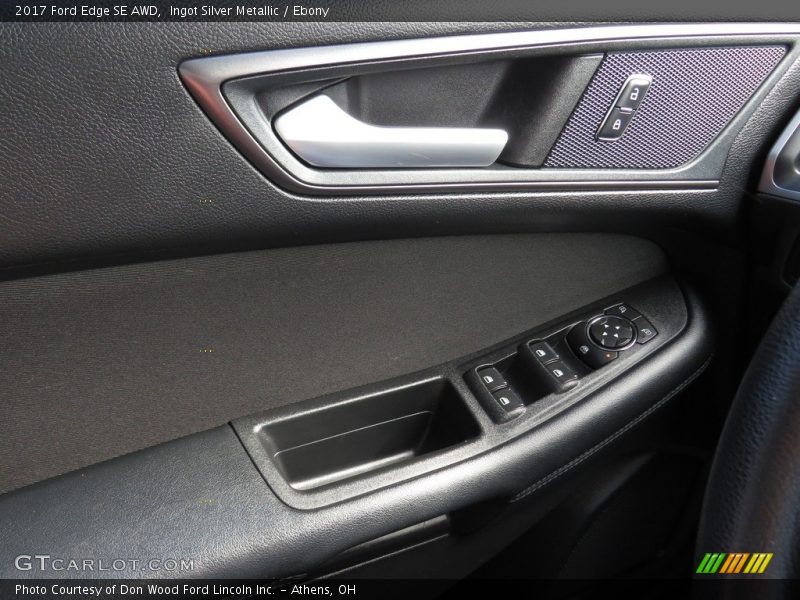 Ingot Silver Metallic / Ebony 2017 Ford Edge SE AWD
