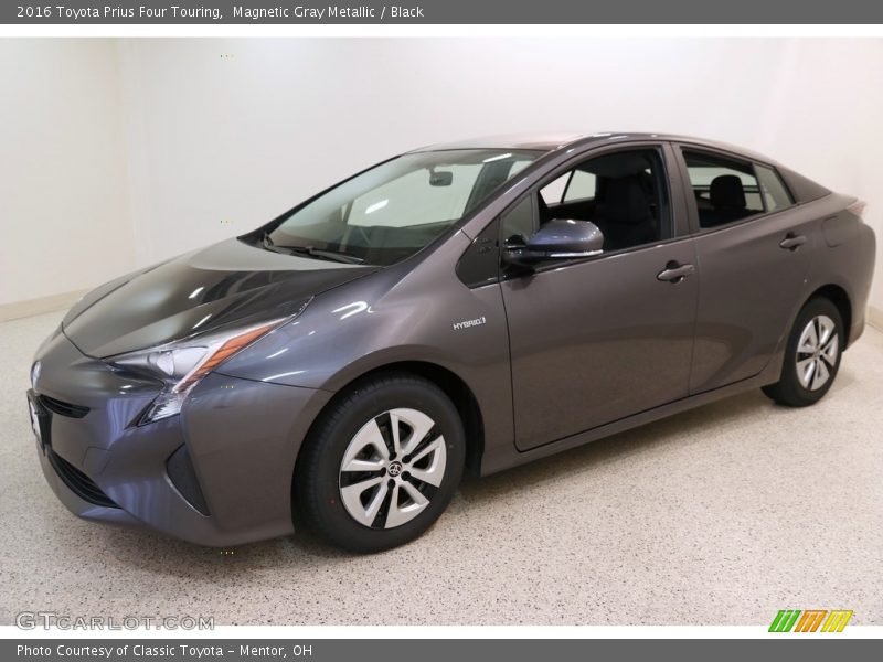 Magnetic Gray Metallic / Black 2016 Toyota Prius Four Touring