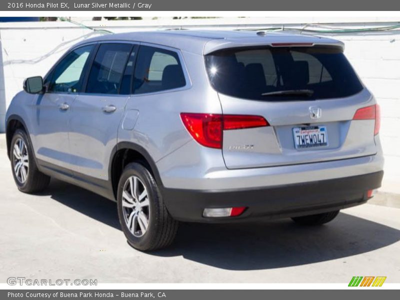 Lunar Silver Metallic / Gray 2016 Honda Pilot EX