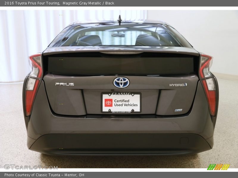 Magnetic Gray Metallic / Black 2016 Toyota Prius Four Touring