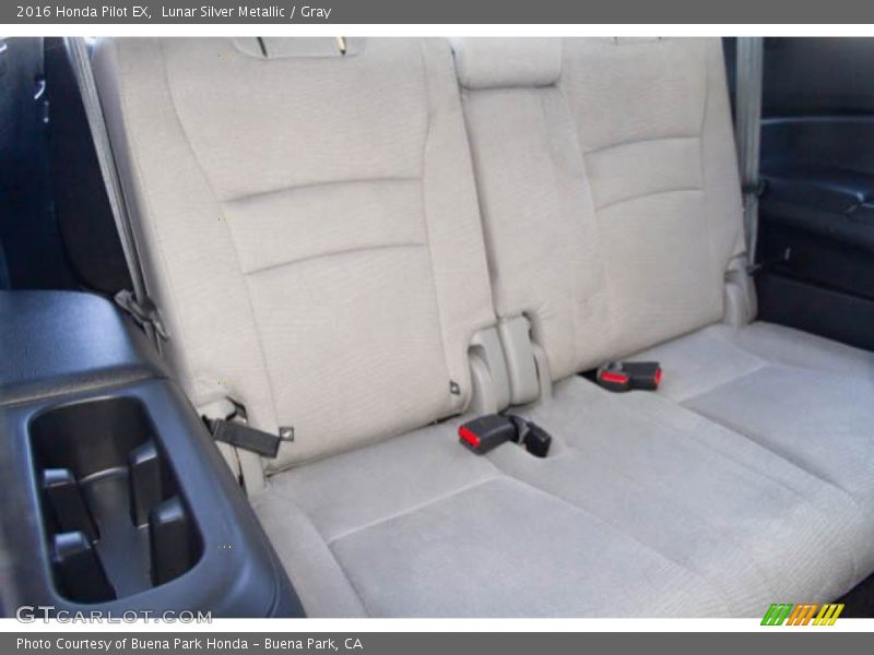 Lunar Silver Metallic / Gray 2016 Honda Pilot EX