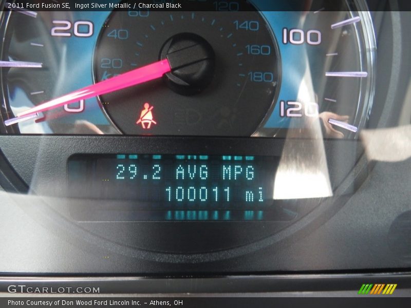 Ingot Silver Metallic / Charcoal Black 2011 Ford Fusion SE