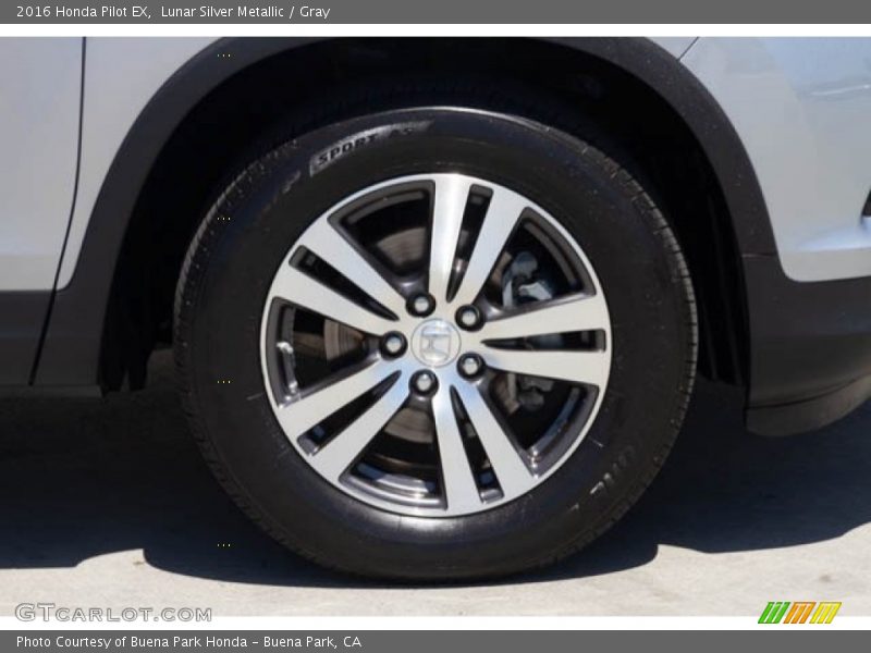 Lunar Silver Metallic / Gray 2016 Honda Pilot EX