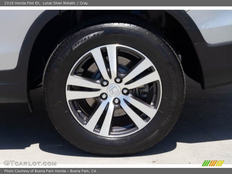 Lunar Silver Metallic / Gray 2016 Honda Pilot EX