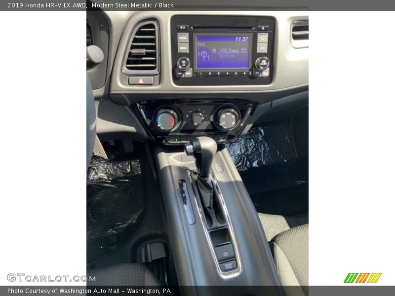 Modern Steel Metallic / Black 2019 Honda HR-V LX AWD