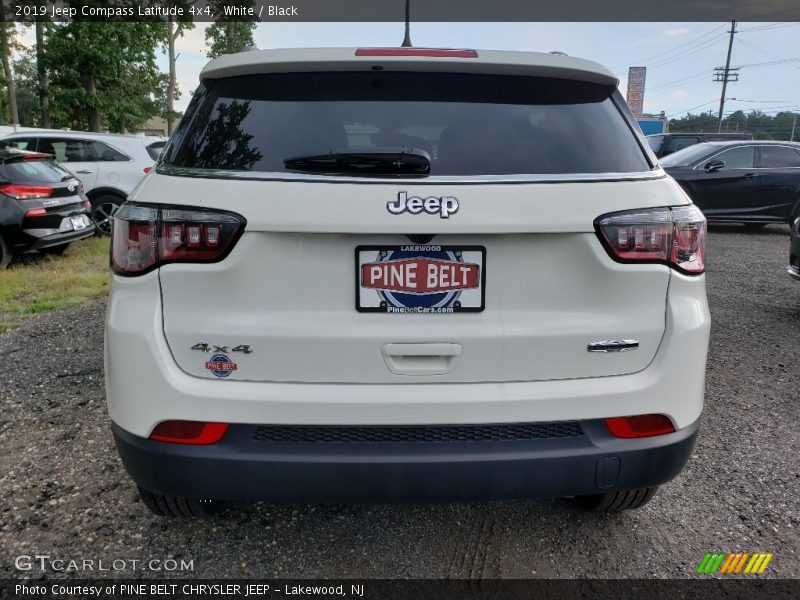 White / Black 2019 Jeep Compass Latitude 4x4