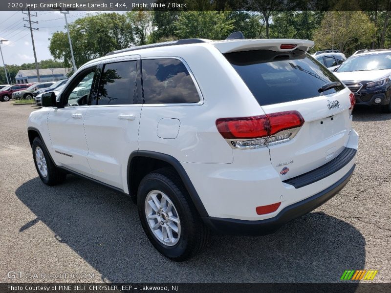 Bright White / Black 2020 Jeep Grand Cherokee Laredo E 4x4