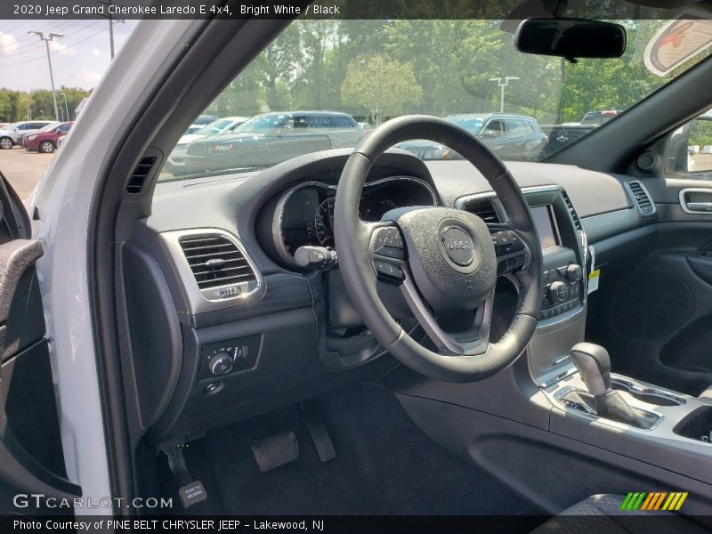 Bright White / Black 2020 Jeep Grand Cherokee Laredo E 4x4