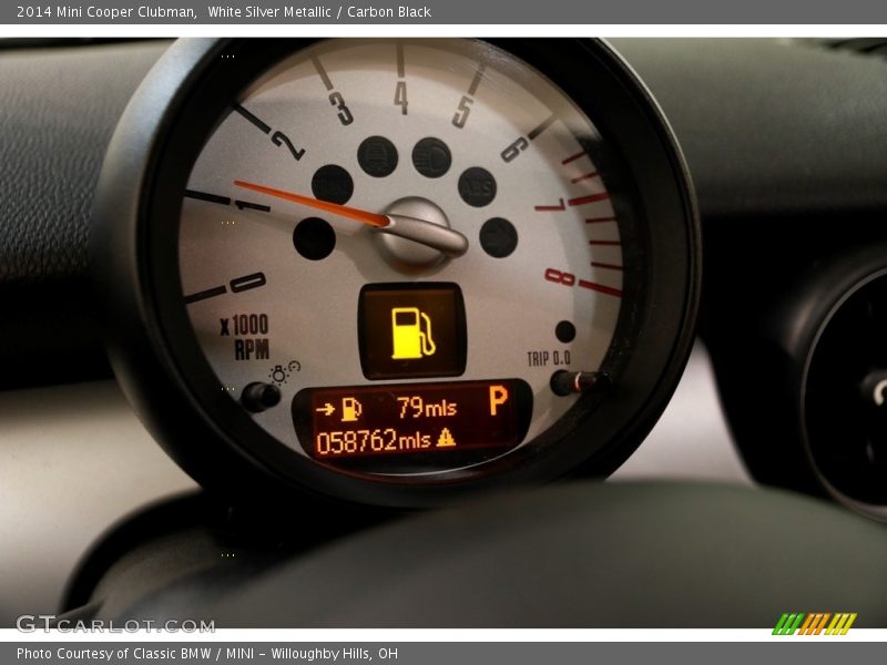 White Silver Metallic / Carbon Black 2014 Mini Cooper Clubman