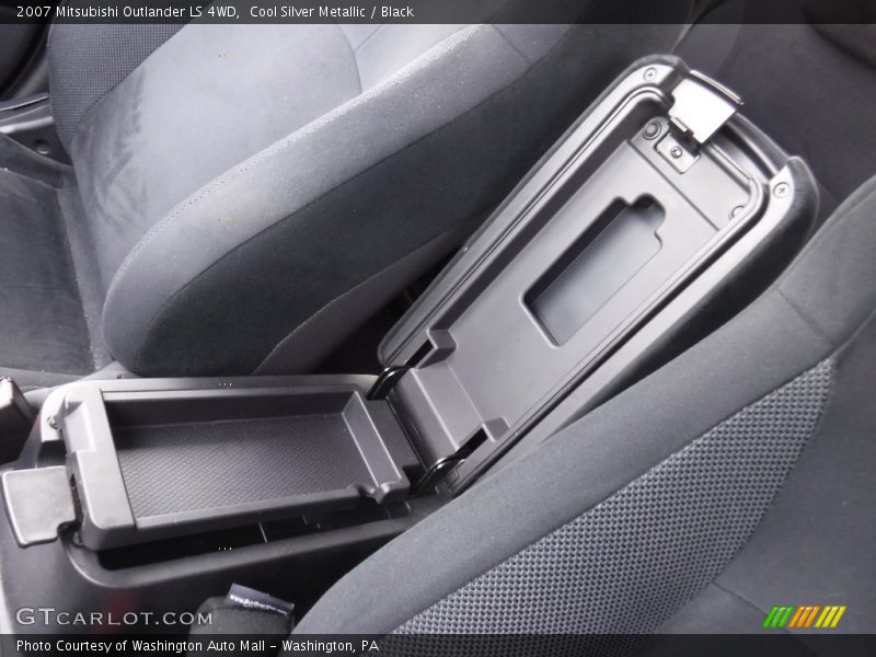 Cool Silver Metallic / Black 2007 Mitsubishi Outlander LS 4WD