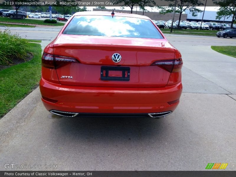 Habanero Orange / Storm Gray 2019 Volkswagen Jetta R-Line