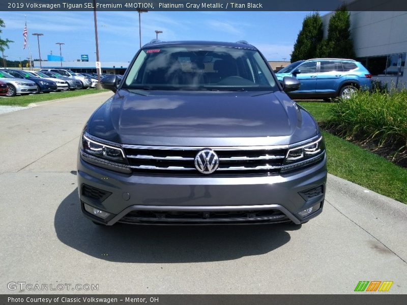 Platinum Gray Metallic / Titan Black 2019 Volkswagen Tiguan SEL Premium 4MOTION