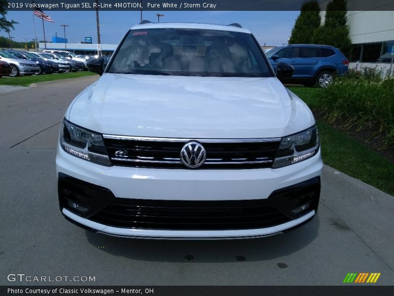 Pure White / Storm Gray 2019 Volkswagen Tiguan SEL R-Line 4MOTION