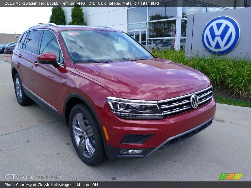 Front 3/4 View of 2019 Tiguan SEL Premium 4MOTION
