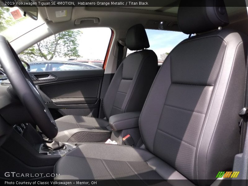 Habanero Orange Metallic / Titan Black 2019 Volkswagen Tiguan SE 4MOTION