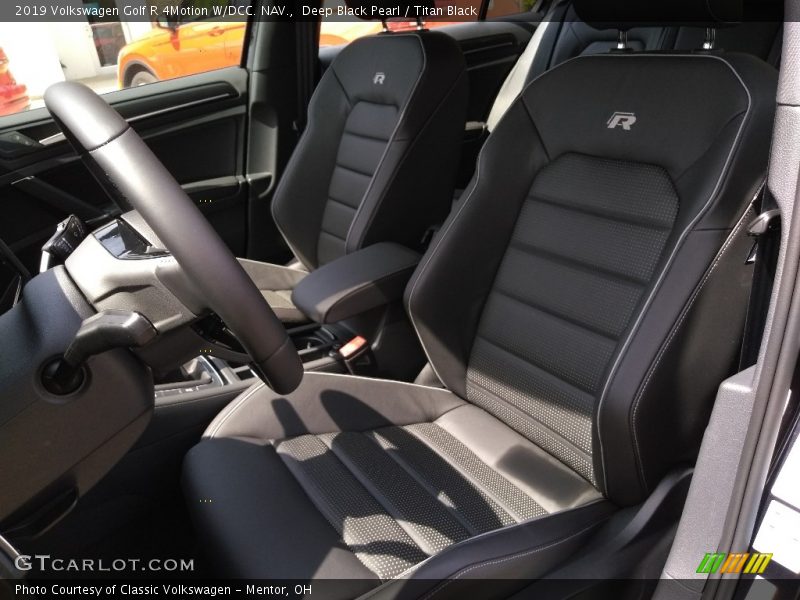  2019 Golf R 4Motion W/DCC. NAV. Titan Black Interior