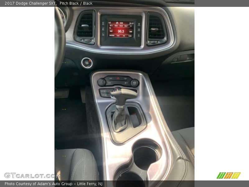 Pitch Black / Black 2017 Dodge Challenger SXT