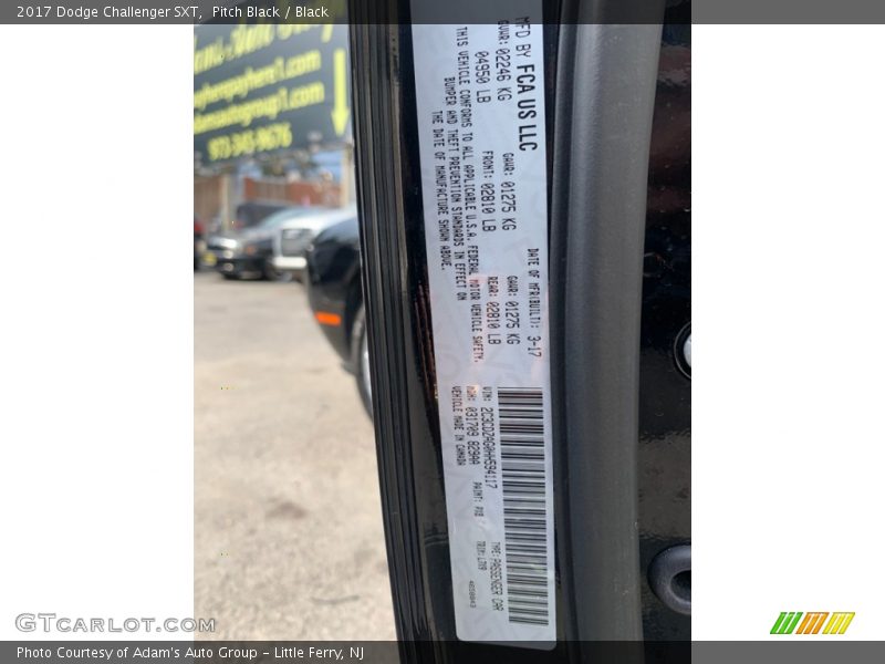 Pitch Black / Black 2017 Dodge Challenger SXT
