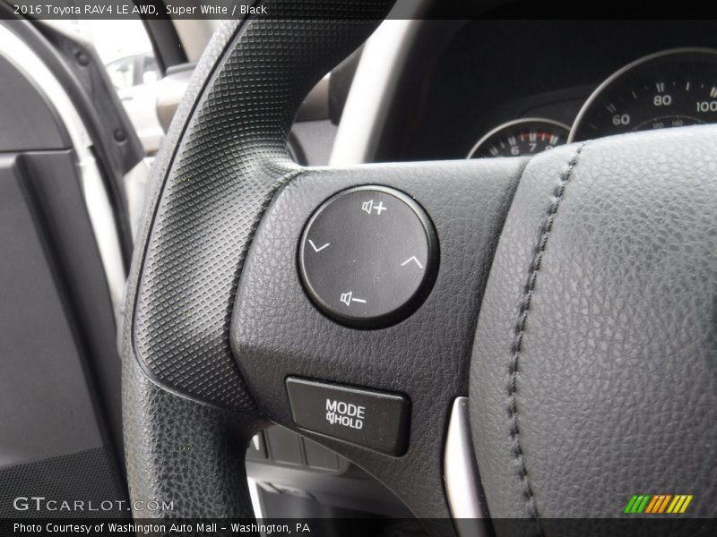 Super White / Black 2016 Toyota RAV4 LE AWD