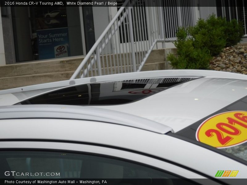 White Diamond Pearl / Beige 2016 Honda CR-V Touring AWD