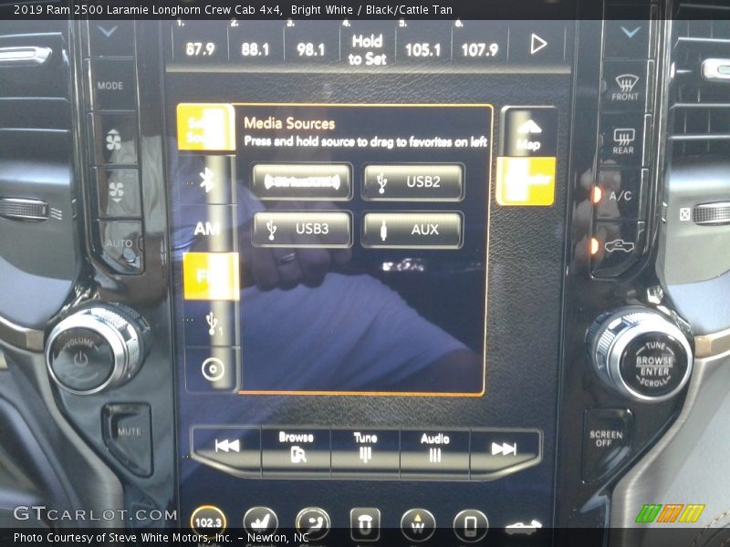 Controls of 2019 2500 Laramie Longhorn Crew Cab 4x4