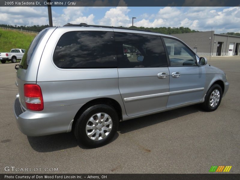 Clear White / Gray 2005 Kia Sedona EX