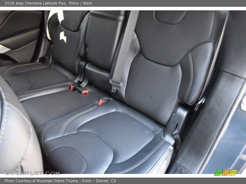 Rhino / Black 2018 Jeep Cherokee Latitude Plus