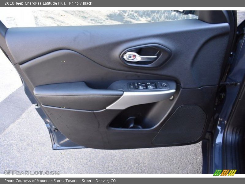 Rhino / Black 2018 Jeep Cherokee Latitude Plus
