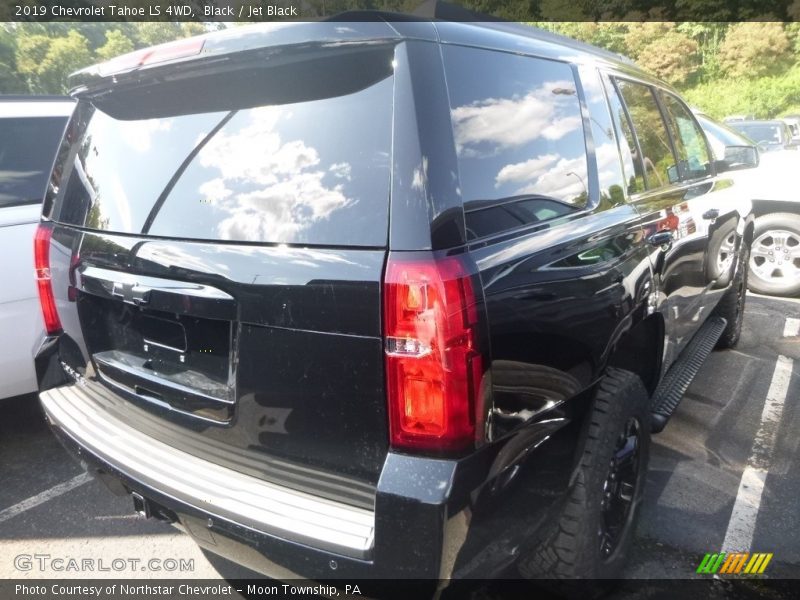 Black / Jet Black 2019 Chevrolet Tahoe LS 4WD