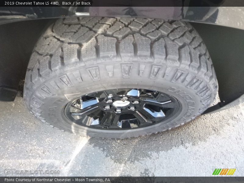Black / Jet Black 2019 Chevrolet Tahoe LS 4WD