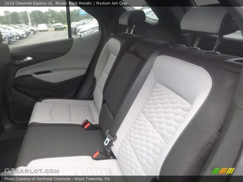 Mosaic Black Metallic / Medium Ash Gray 2019 Chevrolet Equinox LS