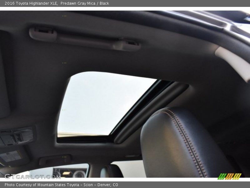 Predawn Gray Mica / Black 2016 Toyota Highlander XLE