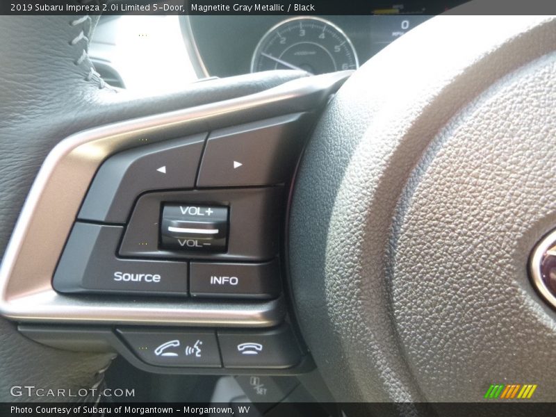  2019 Impreza 2.0i Limited 5-Door Steering Wheel