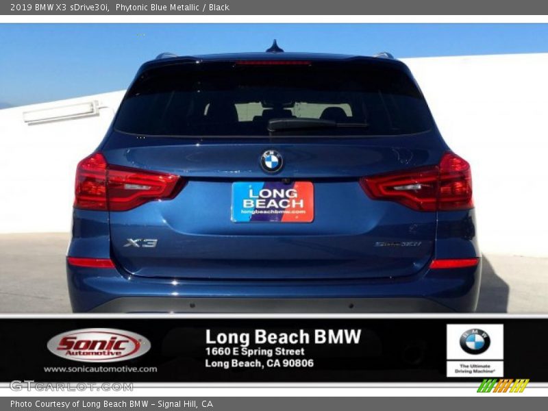 Phytonic Blue Metallic / Black 2019 BMW X3 sDrive30i