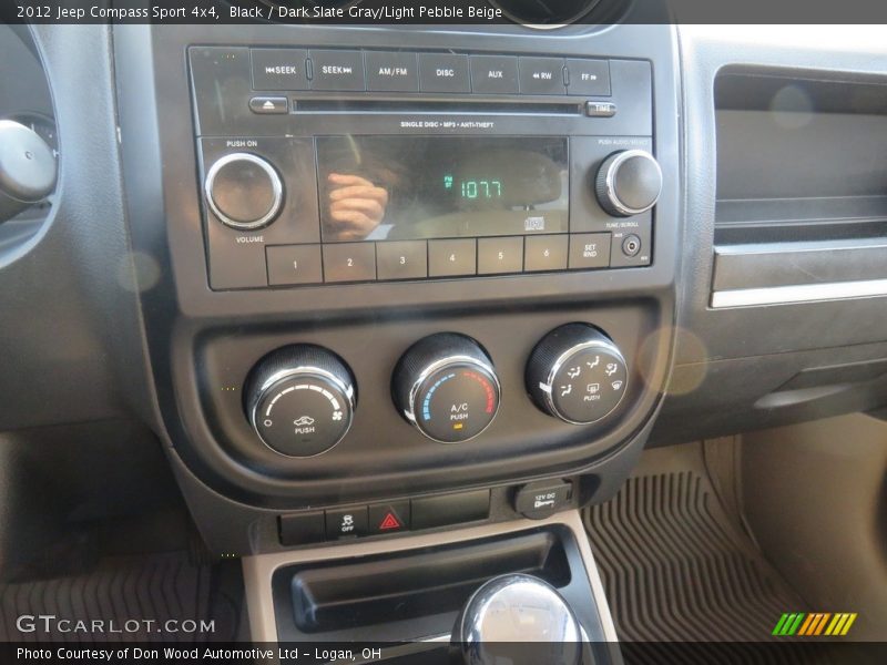 Black / Dark Slate Gray/Light Pebble Beige 2012 Jeep Compass Sport 4x4