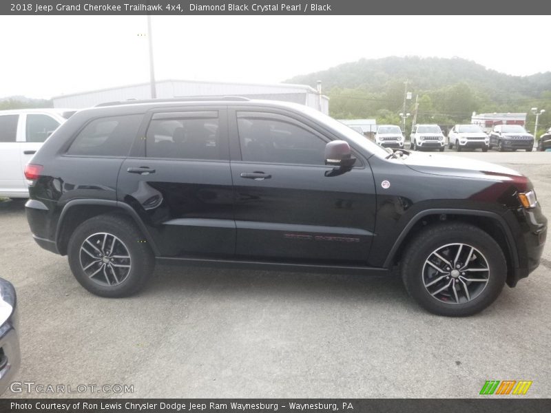 Diamond Black Crystal Pearl / Black 2018 Jeep Grand Cherokee Trailhawk 4x4