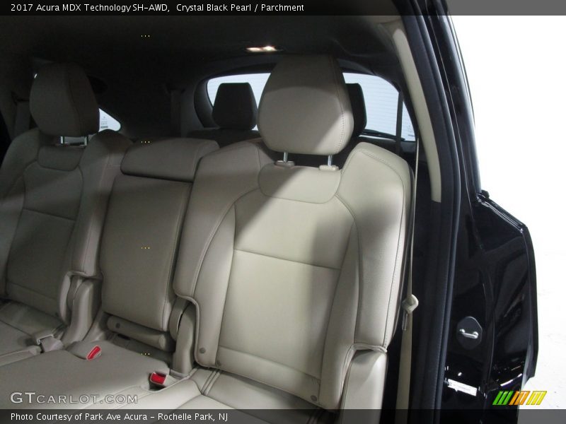 Crystal Black Pearl / Parchment 2017 Acura MDX Technology SH-AWD