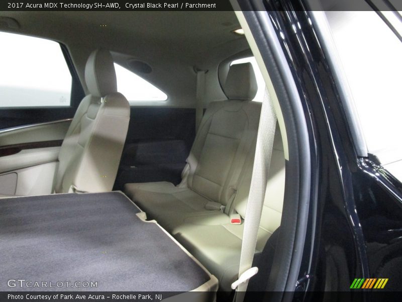 Crystal Black Pearl / Parchment 2017 Acura MDX Technology SH-AWD