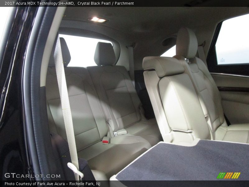 Crystal Black Pearl / Parchment 2017 Acura MDX Technology SH-AWD
