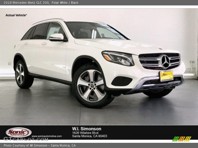 Polar White / Black 2019 Mercedes-Benz GLC 300